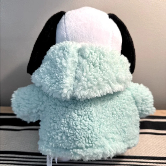 Snoopy “Peanuts” Seasonal Plush - Picture 3 of 5